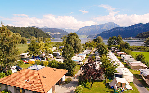 TCS Camping Lucerne-Horw au bord du lac des Quatre-Cantons