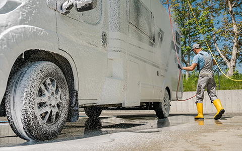 Bien préparer son camping-car à l'hivernage